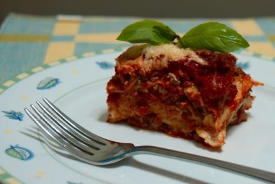 Lasagna de res y salchicha italiana