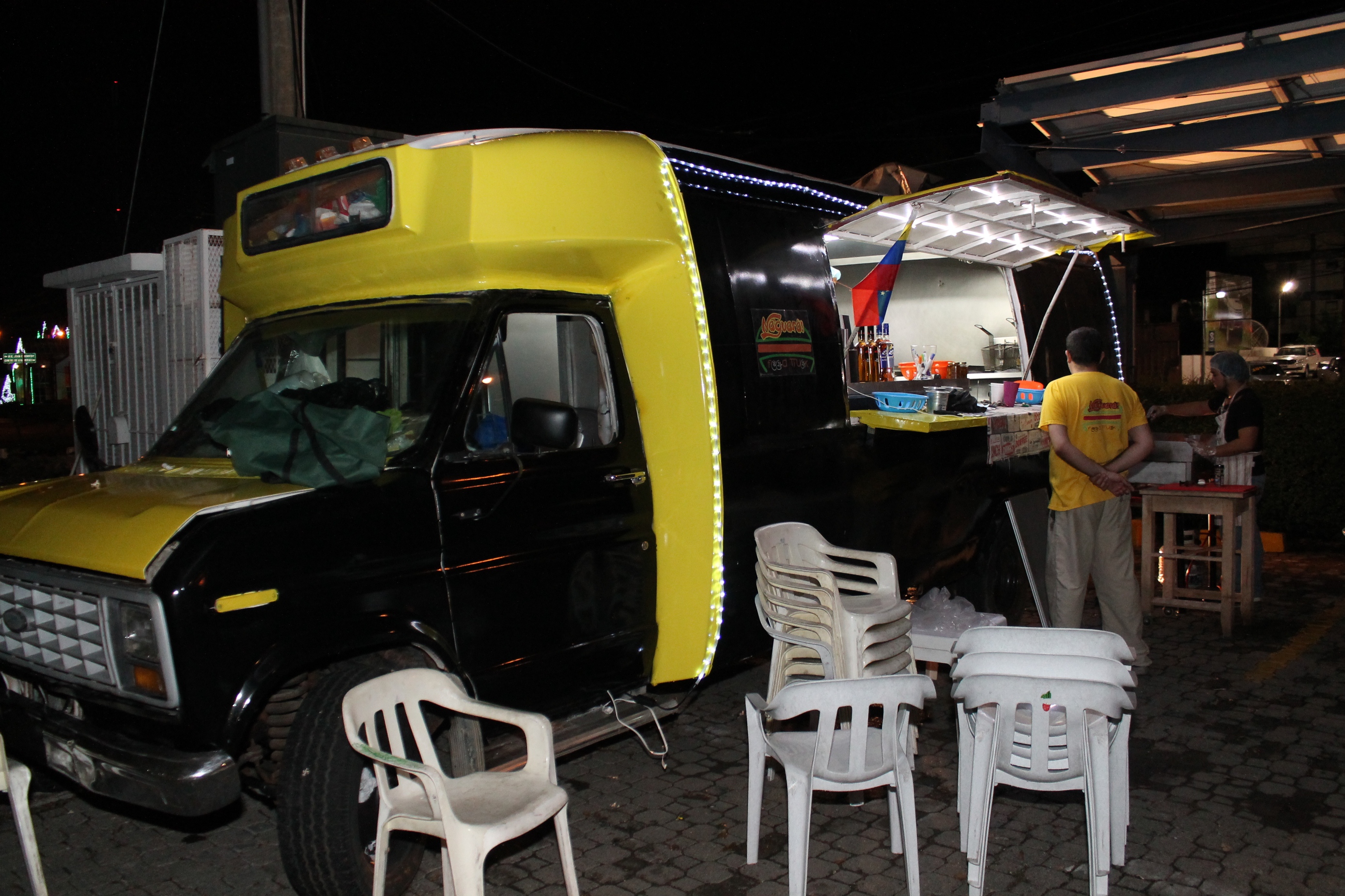 Vasos de Café - Food Truck Dominicana